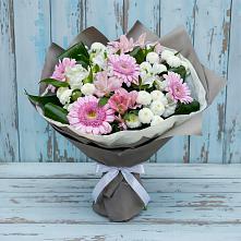 Букет цветов из:  Герберы, Альстромерии и Хризантемы в Комсомольский Республики Дагестан