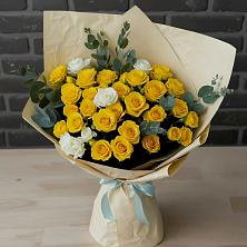 Букет цветов из:  Розы в Комсомольский Республики Дагестан