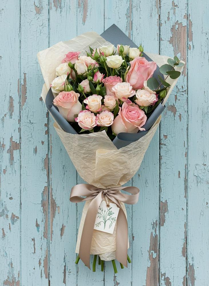 Букет цветов из: Розы в Комсомольский Республики Дагестан