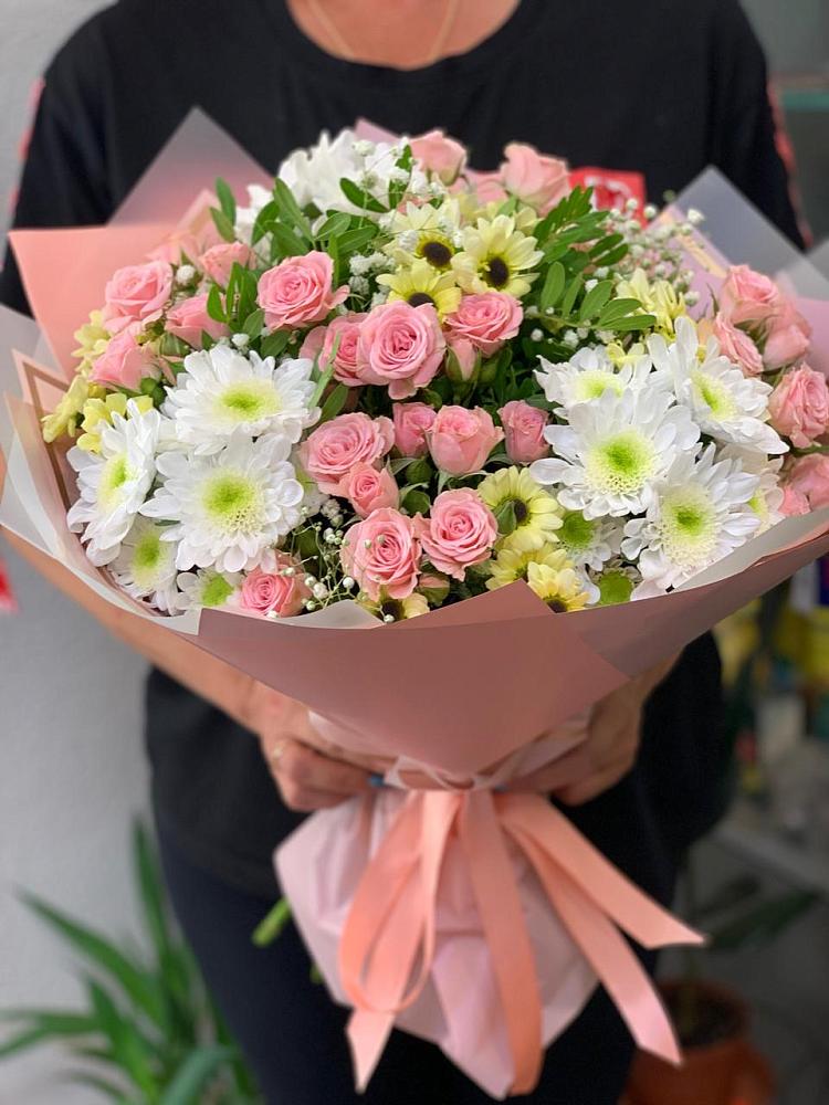 Букет цветов из: Розы и Хризантемы в Комсомольский Республики Дагестан