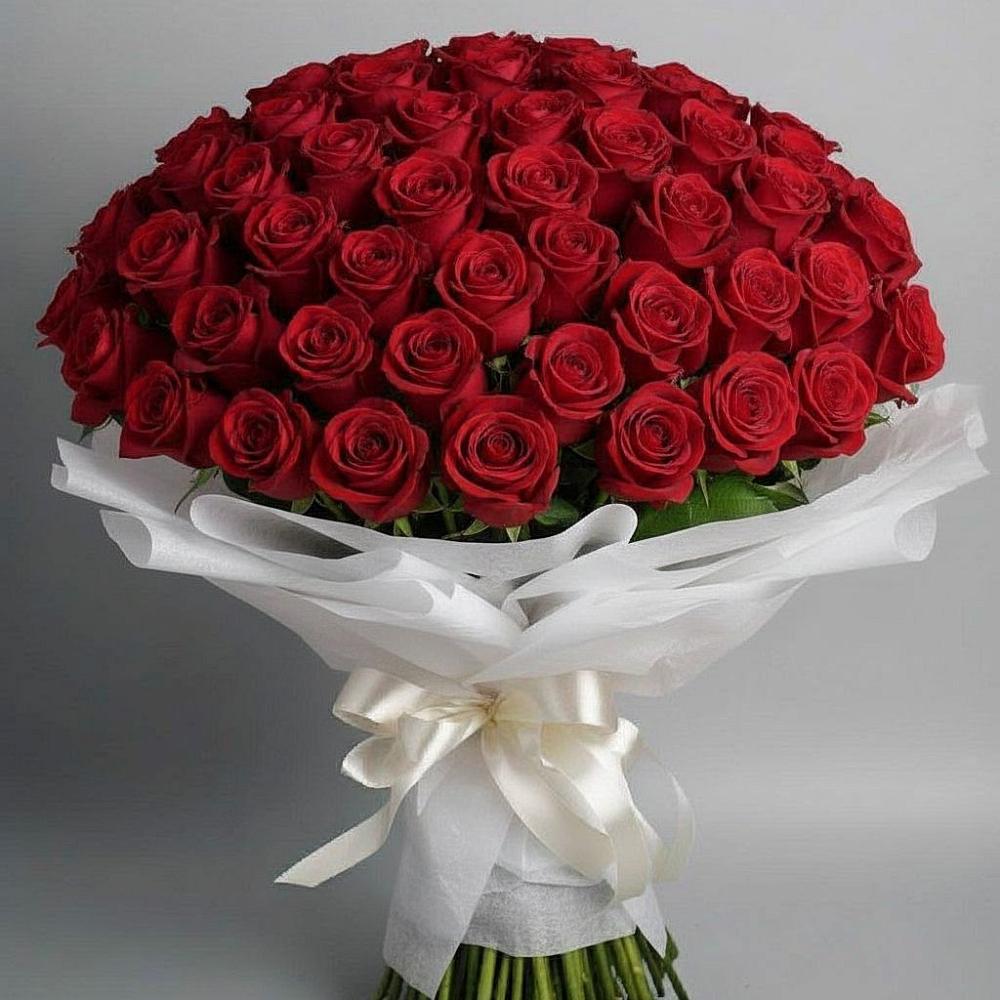 Букет 101 Красная роза Блэк Мэджик в Комсомольский Республики Дагестан