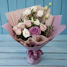 Букет цветов из:  Розы и Лизиантусы в Комсомольский Республики Дагестан