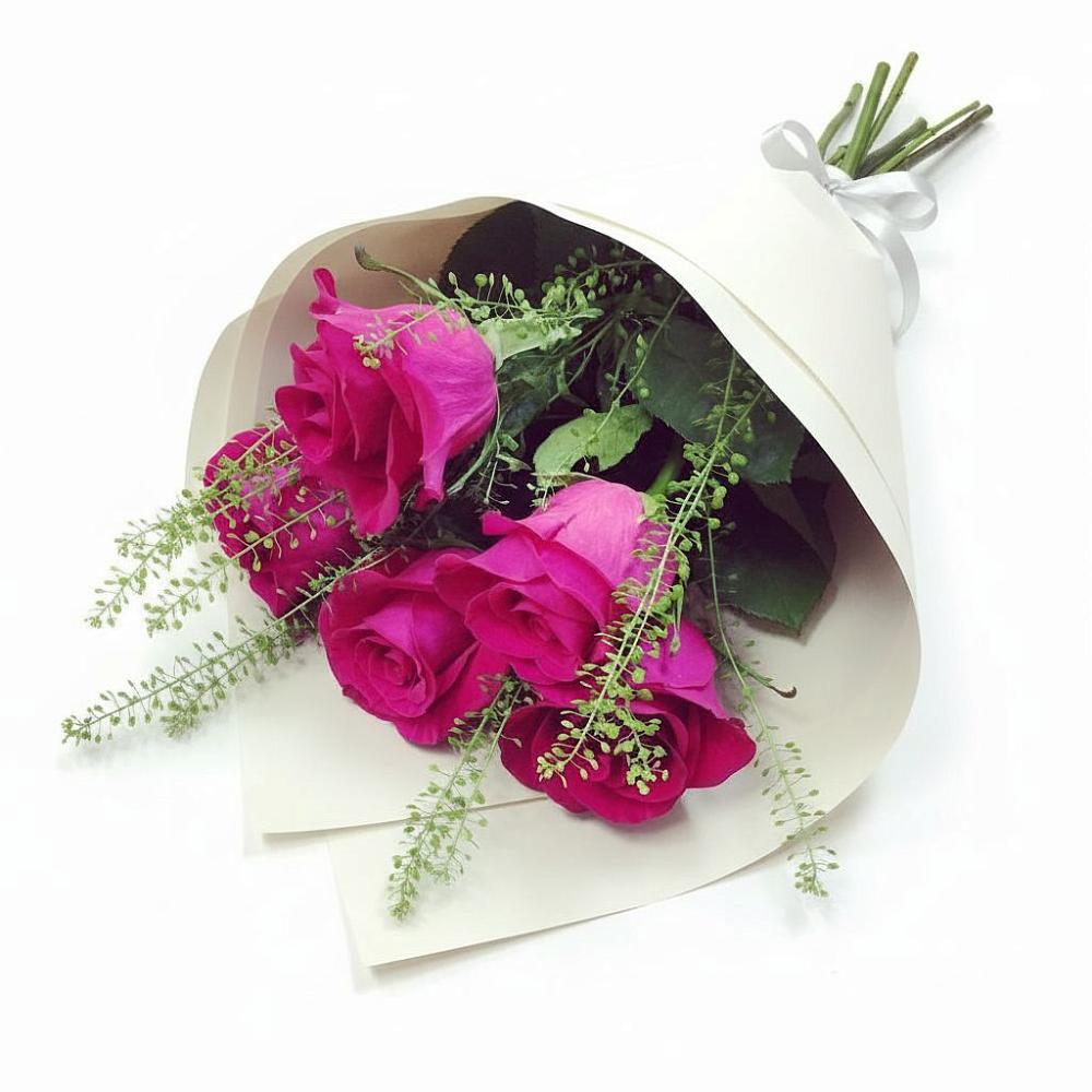 Букет цветов из: Розы в Комсомольский Республики Дагестан