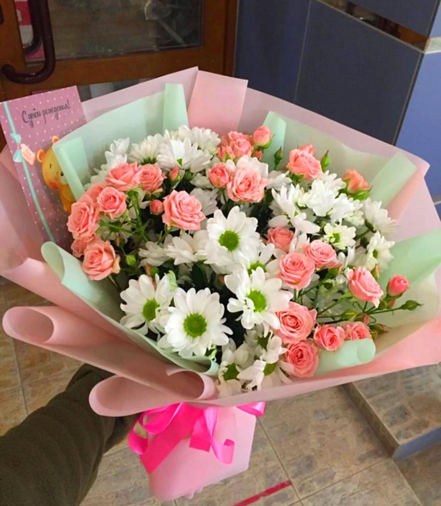 Букет цветов из: Розы и Хризантемы в Комсомольский Республики Дагестан