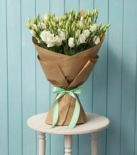 Букет цветов из:  Лизиантусы в Комсомольский Республики Дагестан