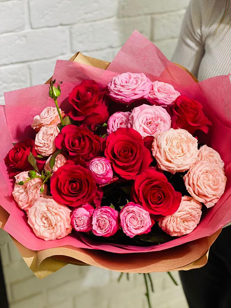 Букет цветов из: Розы в Комсомольский Республики Дагестан