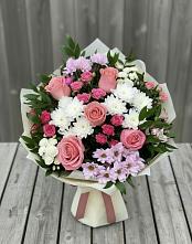 Букет цветов из:  Альстромерии, Гвоздики, Розы и Хризантемы #REPLACE_PRED# Комсомольский Республики Дагестан
