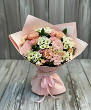 Букет цветов из:  Гвоздики, Розы и Хризантемы в Комсомольский Республики Дагестан