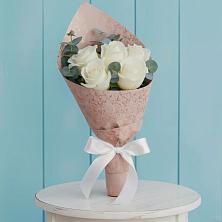 Букет цветов из:  Розы в Комсомольский Республики Дагестан