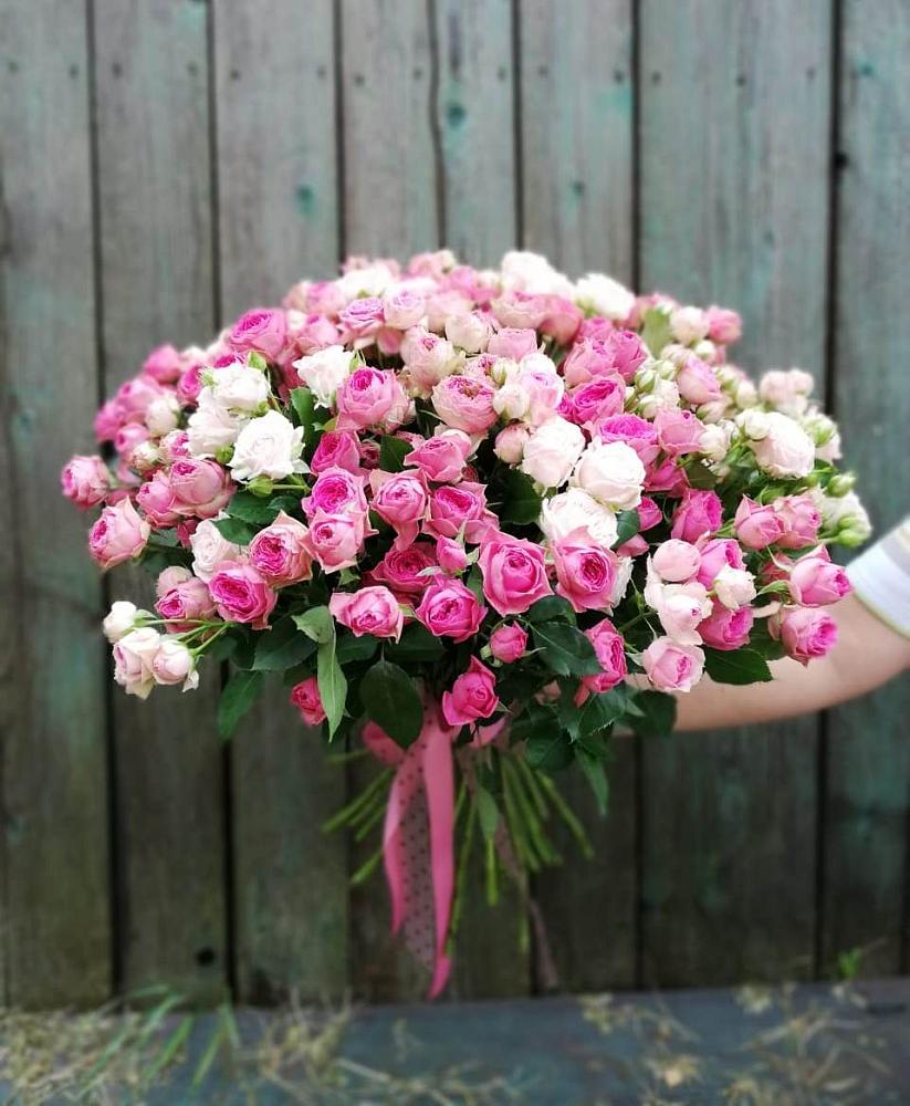 Букет Розовые кустовые розы Натали и Лав Лидия в Комсомольский Республики Дагестан
