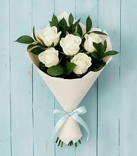 Букет цветов из:  Розы в Комсомольский Республики Дагестан