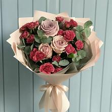 Букет цветов из:  Гвоздики и Розы #REPLACE_PRED# Комсомольский Республики Дагестан